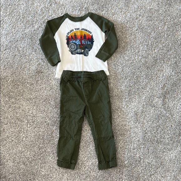 Garanimals Enjoy the Journey Thermal long sleeve shirt w/reinforced knee joggers - Picture 1 of 4